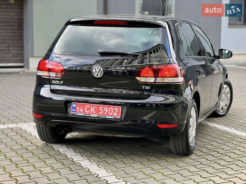 Хетчбек Volkswagen Golf 2009 в Івано-Франківську