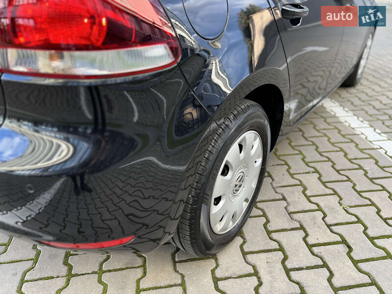 Хетчбек Volkswagen Golf 2009 в Івано-Франківську