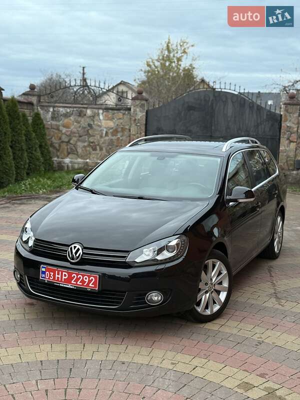 Универсал Volkswagen Golf 2012 в Сарнах