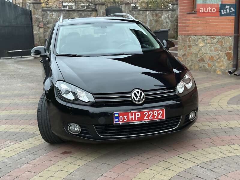 Универсал Volkswagen Golf 2012 в Сарнах