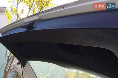 Универсал Volkswagen Golf 2004 в  фото 103 Универсал Volkswagen Golf 2004 в