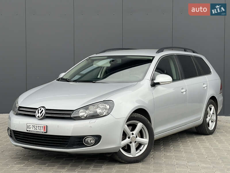 Універсал Volkswagen Golf 2010 в Луцьку