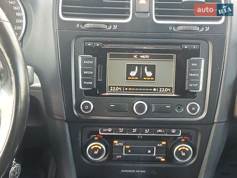 Универсал Volkswagen Golf 2013 в Киеве