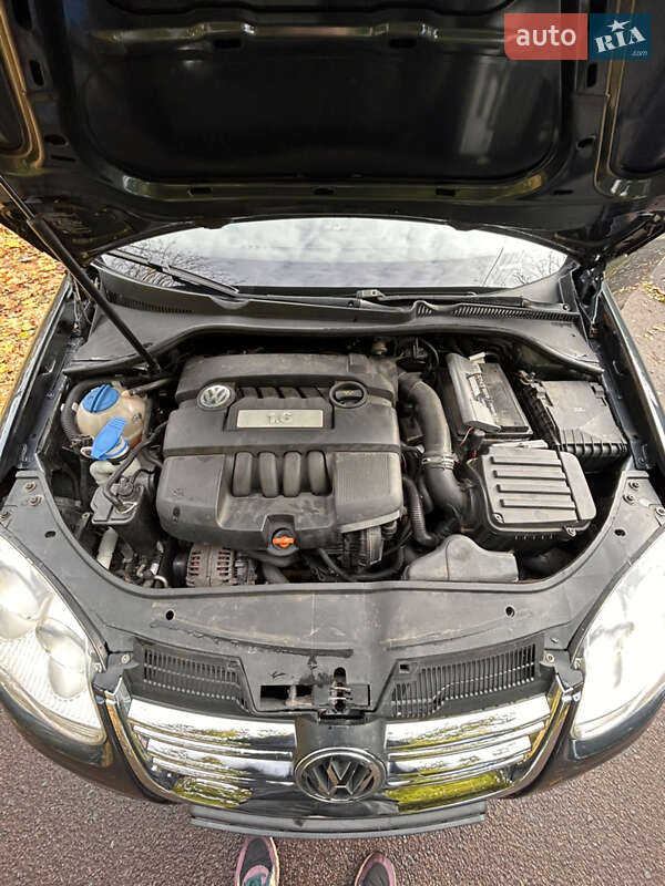 Универсал Volkswagen Golf 2007 в Киеве