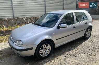 Хэтчбек Volkswagen Golf 2001 в Житомире Хэтчбек Volkswagen Golf 2001 в Житомире