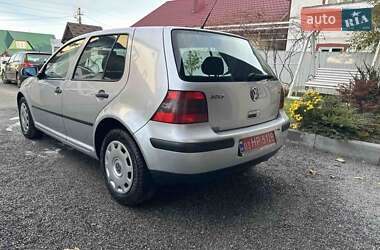 Хэтчбек Volkswagen Golf 2002 в  фото 9 Хэтчбек Volkswagen Golf 2002 в