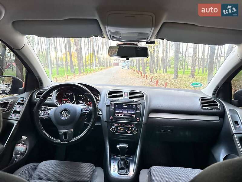 Хэтчбек Volkswagen Golf 2010 в Киеве фото 11 Хэтчбек Volkswagen Golf 2010 в Киеве