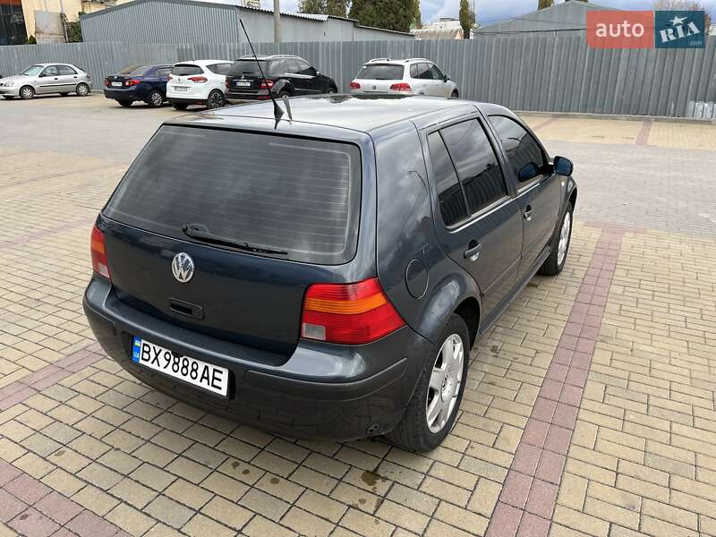 Хетчбек Volkswagen Golf 2001 в Хмельницькому