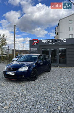 Хетчбек Volkswagen Golf 2008 в Чернівцях