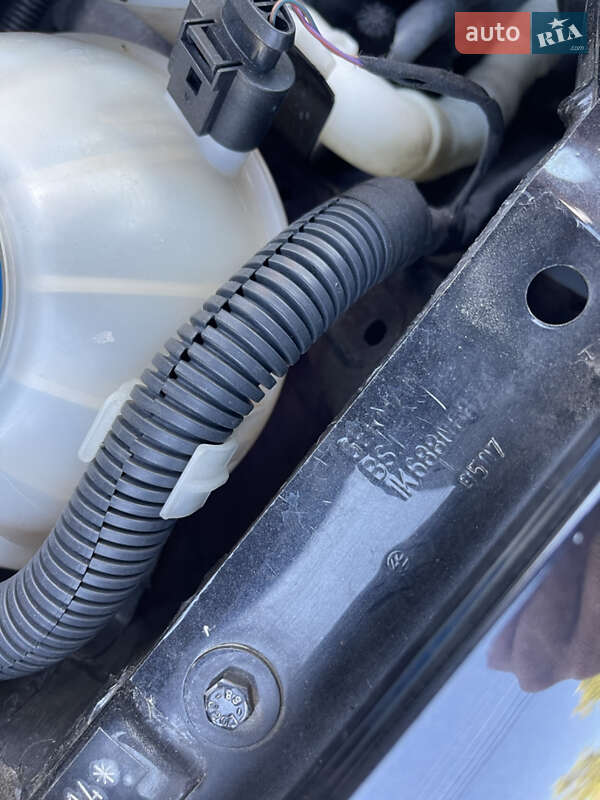 Хэтчбек Volkswagen Golf 2007 в Киеве