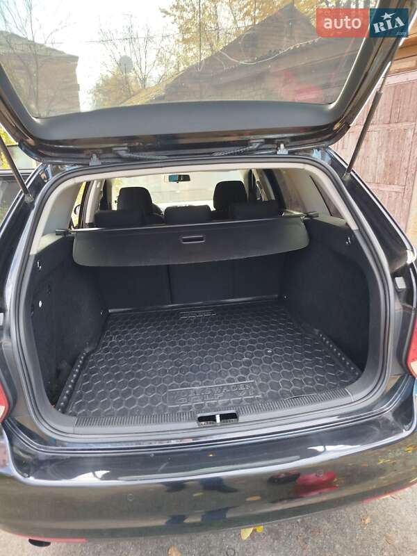 Универсал Volkswagen Golf 2013 в Гайвороне