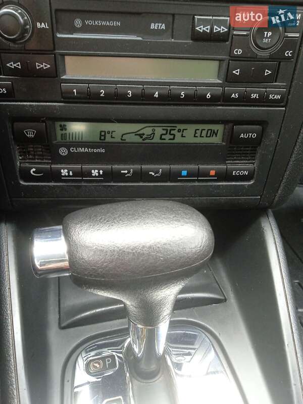 Хетчбек Volkswagen Golf 2002 в Хмельницькому фото 24 Хетчбек Volkswagen Golf 2002 в Хмельницькому