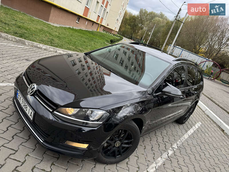 Универсал Volkswagen Golf 2013 в Хмельницком