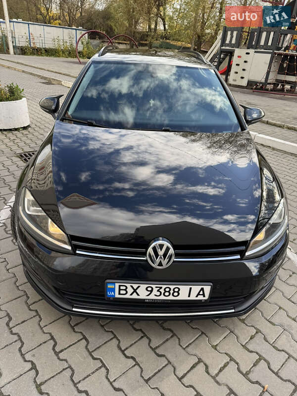 Универсал Volkswagen Golf 2013 в Хмельницком