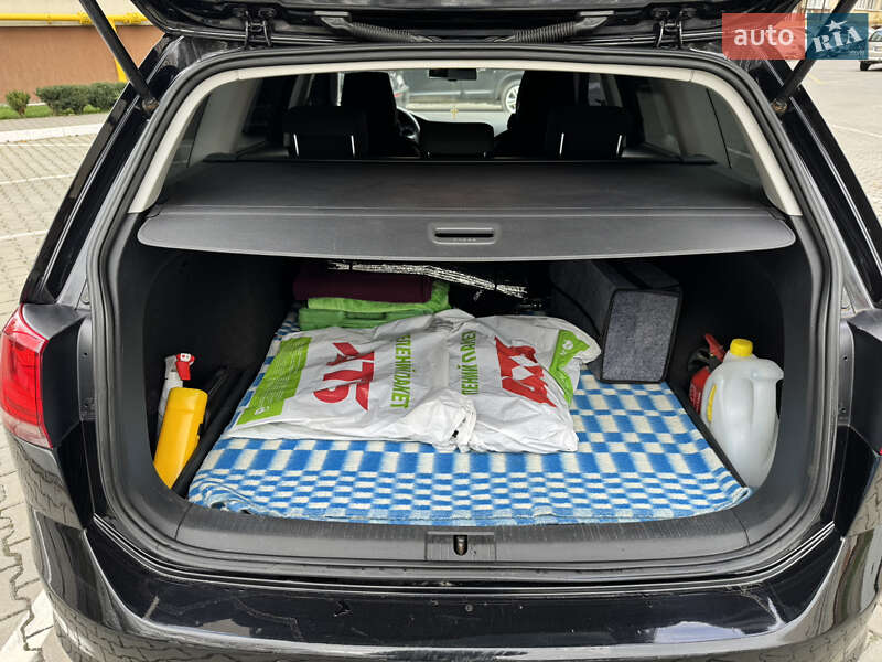 Универсал Volkswagen Golf 2013 в Хмельницком