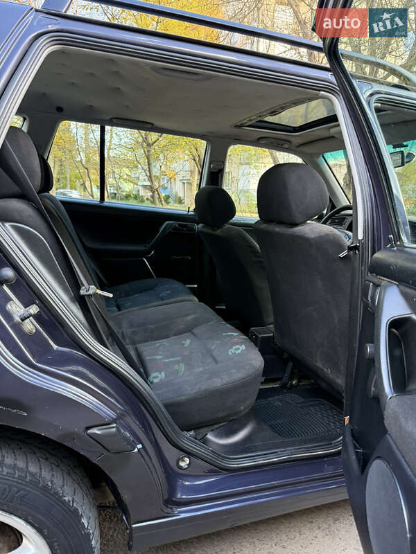 Універсал Volkswagen Golf 1995 в Чернівцях