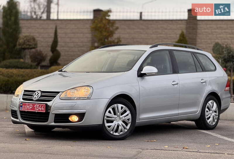 Универсал Volkswagen Golf 2008 в Запорожье