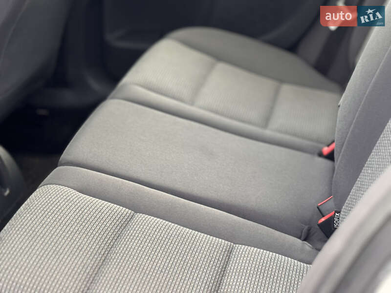 Универсал Volkswagen Golf 2008 в Запорожье