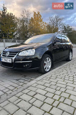Универсал Volkswagen Golf 2009 в Ивано-Франковске