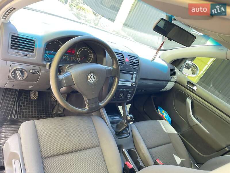 Volkswagen Golf 2004 Volkswagen Golf 2004