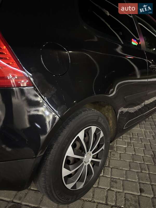 Хетчбек Volkswagen Golf 2007 в Холодній Балці