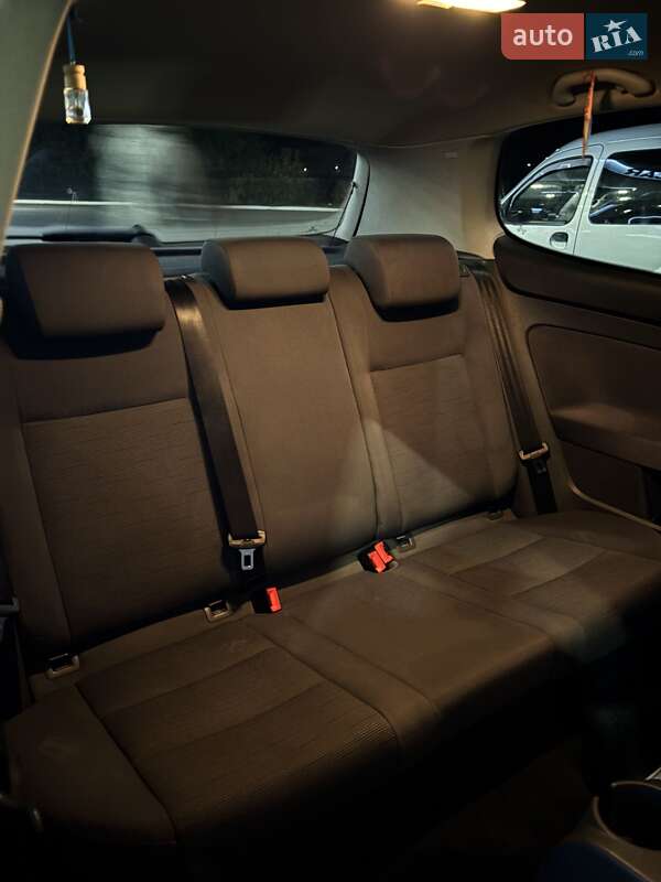 Хетчбек Volkswagen Golf 2007 в Холодній Балці