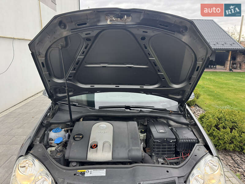 Хэтчбек Volkswagen Golf 2007 в Львове