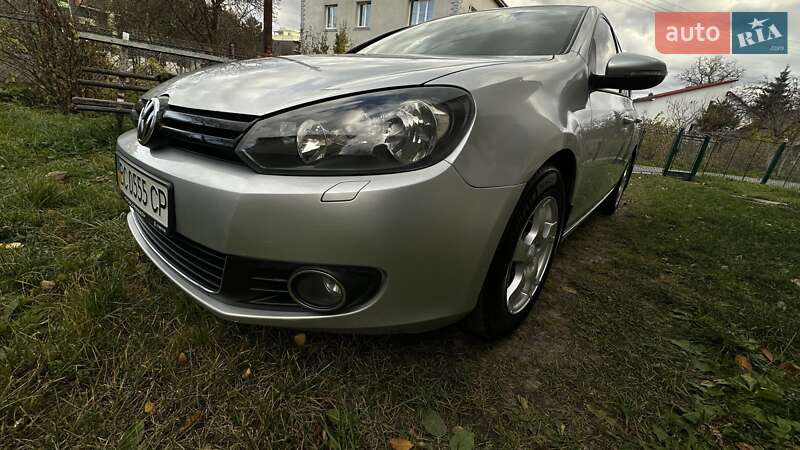 Volkswagen Golf 2011