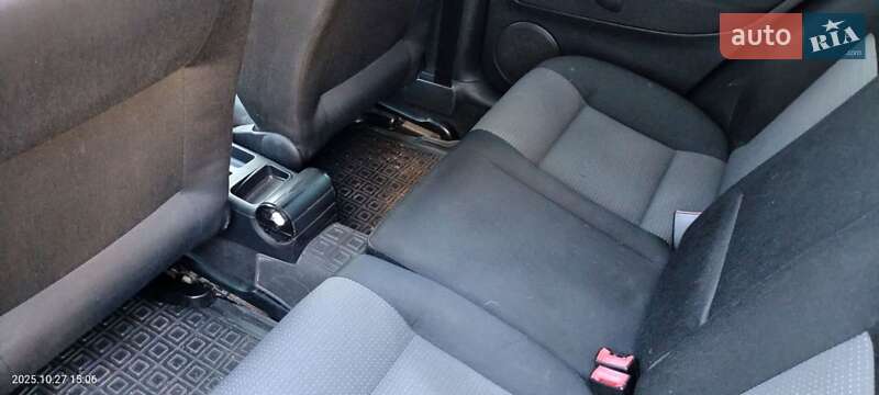 Универсал Volkswagen Golf 2002 в Чернигове фото 19 Универсал Volkswagen Golf 2002 в Чернигове