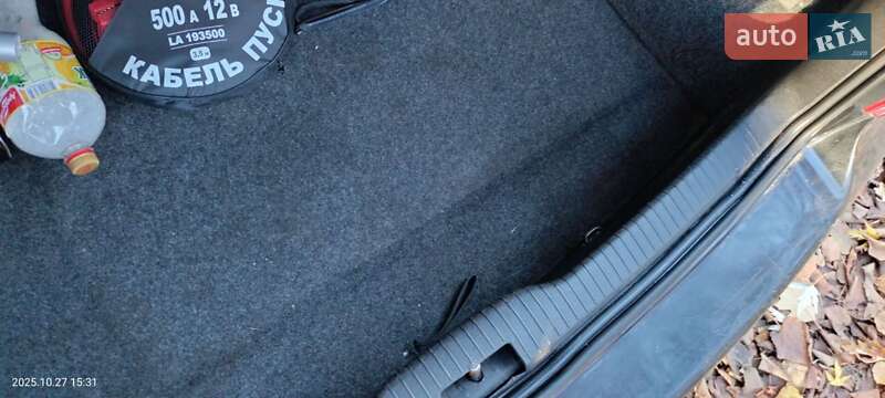 Универсал Volkswagen Golf 2002 в Чернигове фото 38 Универсал Volkswagen Golf 2002 в Чернигове