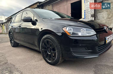 Универсал Volkswagen Golf 2016 в Житомире