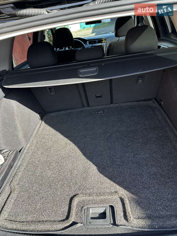 Універсал Volkswagen Golf 2016 в Житомирі