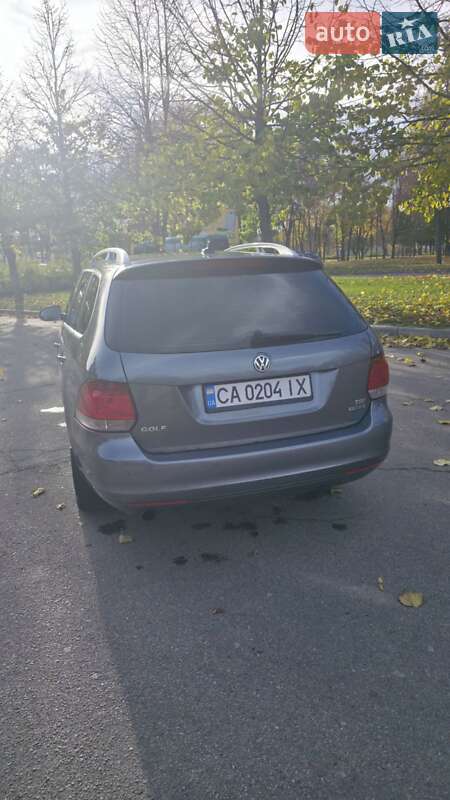 Универсал Volkswagen Golf 2011 в Умани