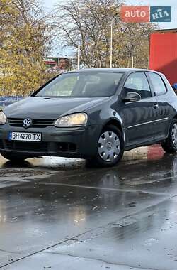 Хетчбек Volkswagen Golf 2004 в Одесі