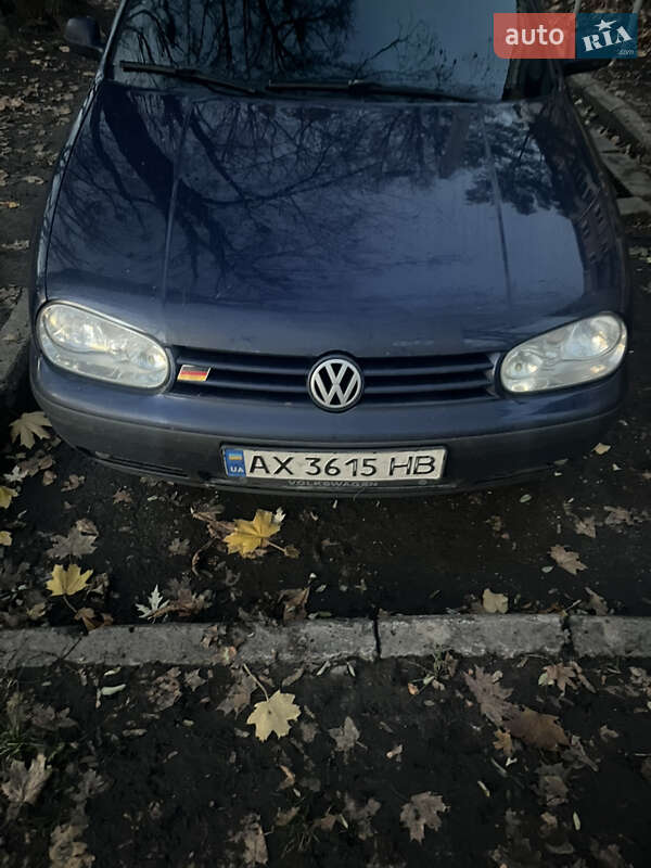 Volkswagen Golf 2000