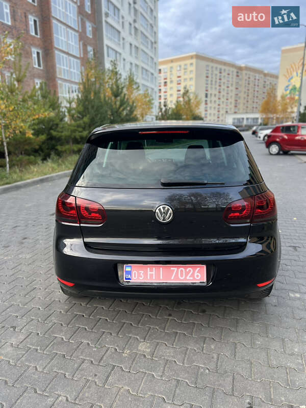 Хэтчбек Volkswagen Golf 2009 в Хмельницком
