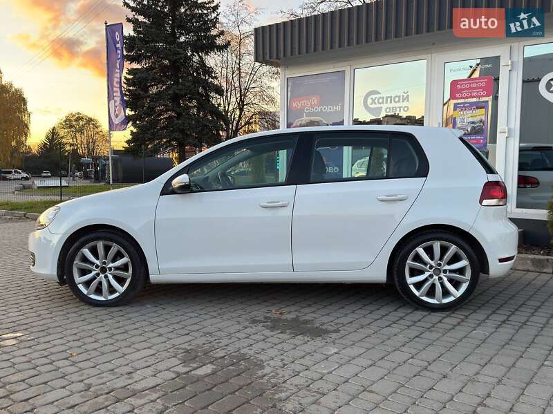 Хетчбек Volkswagen Golf 2012 в Львові