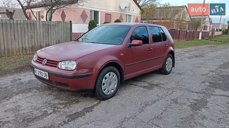 Volkswagen Golf 1998