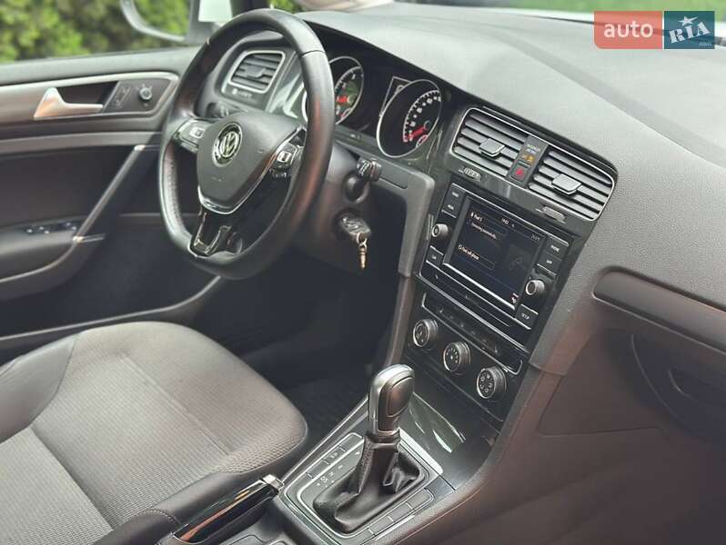 Хэтчбек Volkswagen Golf 2019 в Боярке фото 9 Хэтчбек Volkswagen Golf 2019 в Боярке