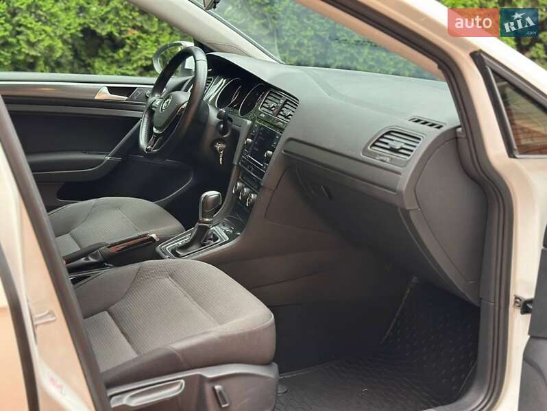 Хэтчбек Volkswagen Golf 2019 в Боярке фото 7 Хэтчбек Volkswagen Golf 2019 в Боярке