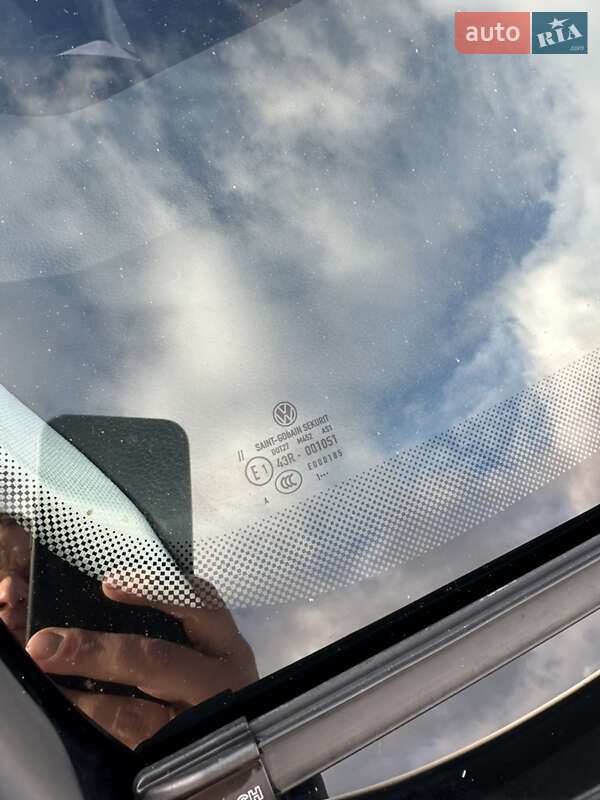 Хэтчбек Volkswagen Golf 2012 в Киеве