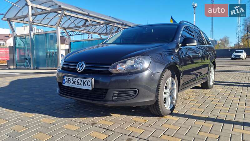 Универсал Volkswagen Golf 2010 в Виннице