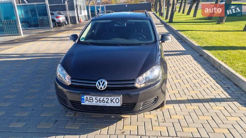 Универсал Volkswagen Golf 2010 в Виннице