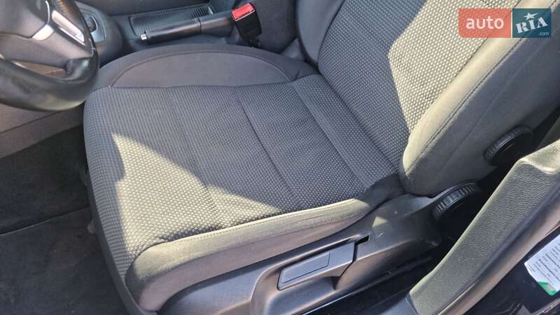 Универсал Volkswagen Golf 2010 в Виннице