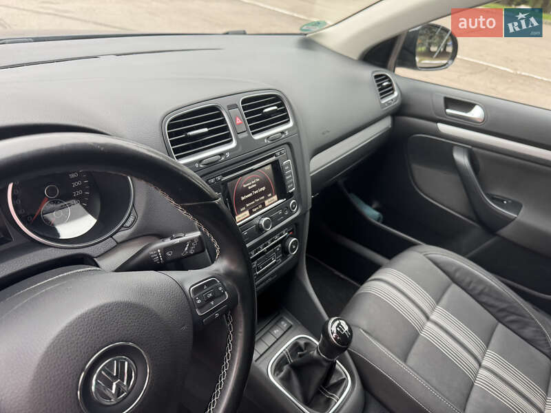 Универсал Volkswagen Golf 2012 в Ровно фото 21 Универсал Volkswagen Golf 2012 в Ровно