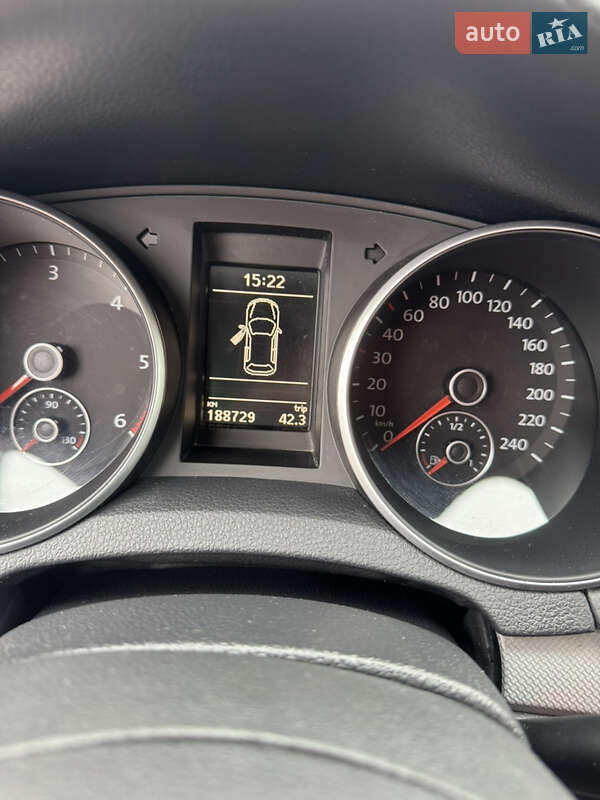 Универсал Volkswagen Golf 2012 в Ровно фото 28 Универсал Volkswagen Golf 2012 в Ровно