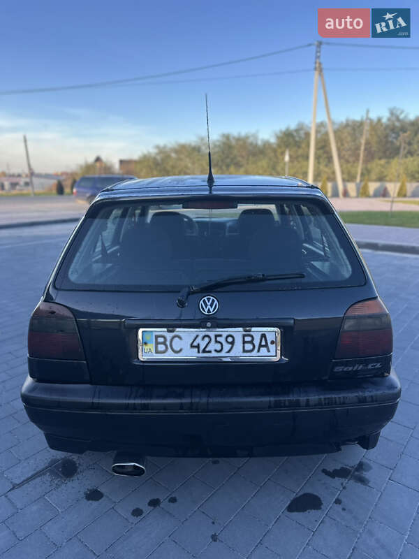 Хэтчбек Volkswagen Golf 1997 в Львове