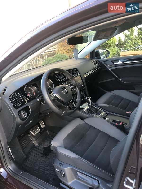 Універсал Volkswagen Golf 2018 в Стрию фото 33 Універсал Volkswagen Golf 2018 в Стрию
