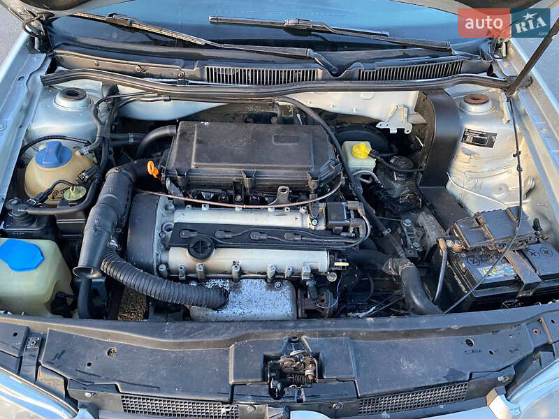 Хэтчбек Volkswagen Golf 1998 в Сопошине фото 16 Хэтчбек Volkswagen Golf 1998 в Сопошине