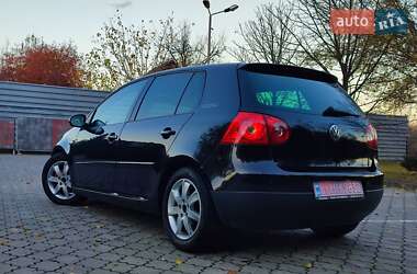 Хэтчбек Volkswagen Golf 2007 в Павлограде